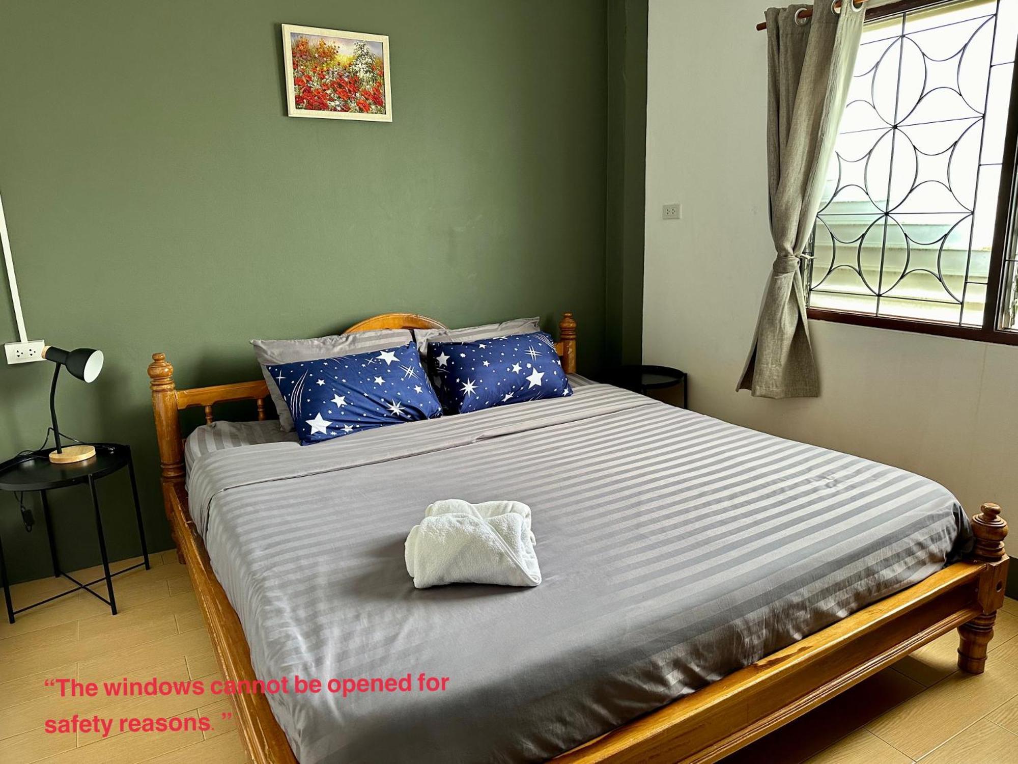 Niece Hostel Phuket - Sha Extra Plus Esterno foto